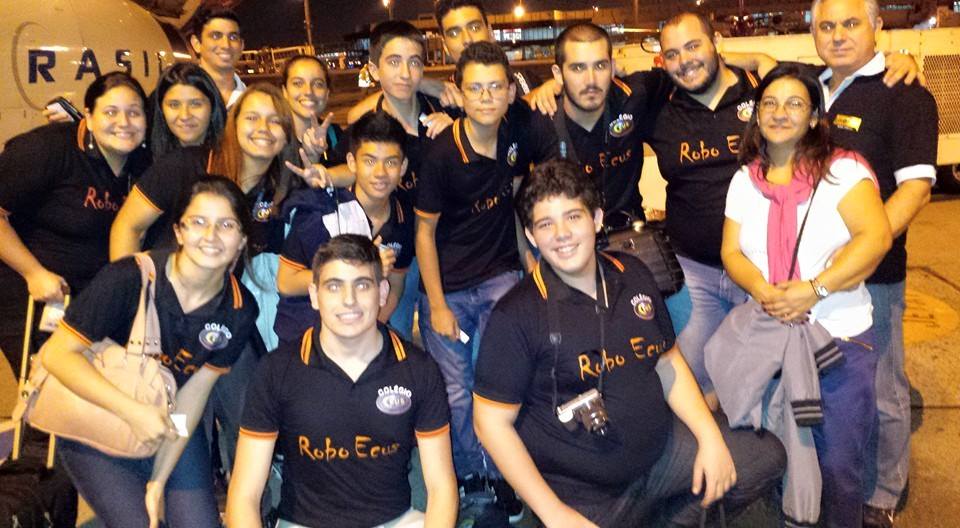 aeroportoindo para brasilia 2015.jpg